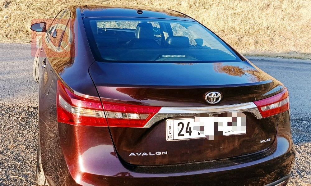 تويوتا أفالون